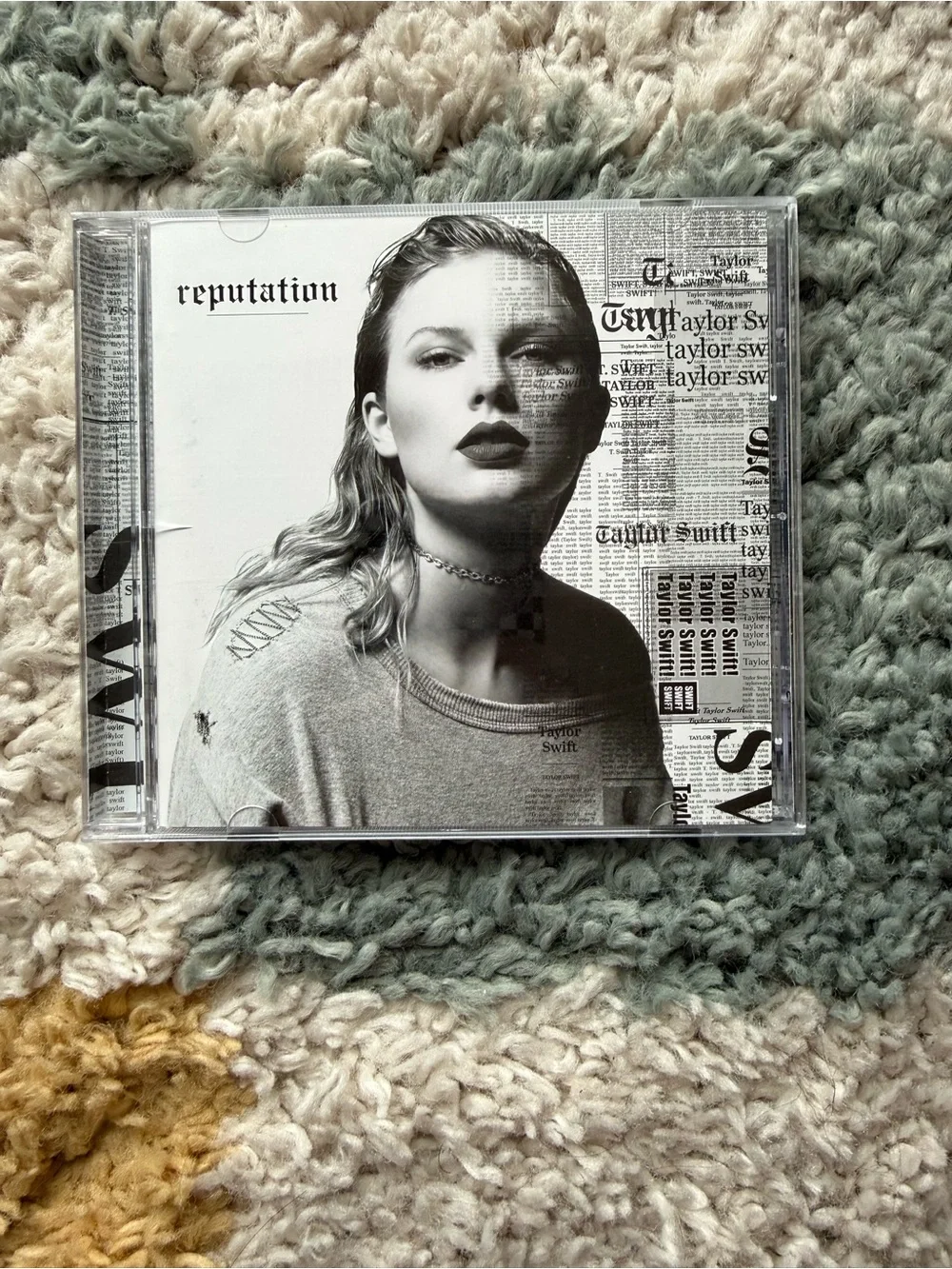 Taylor Swift Reputation CD - Picture 3 of 5